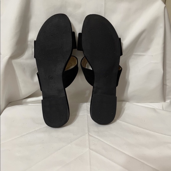 Pink Martini Sandals - Picture 5 of 5